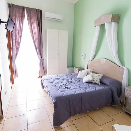 116 Naples